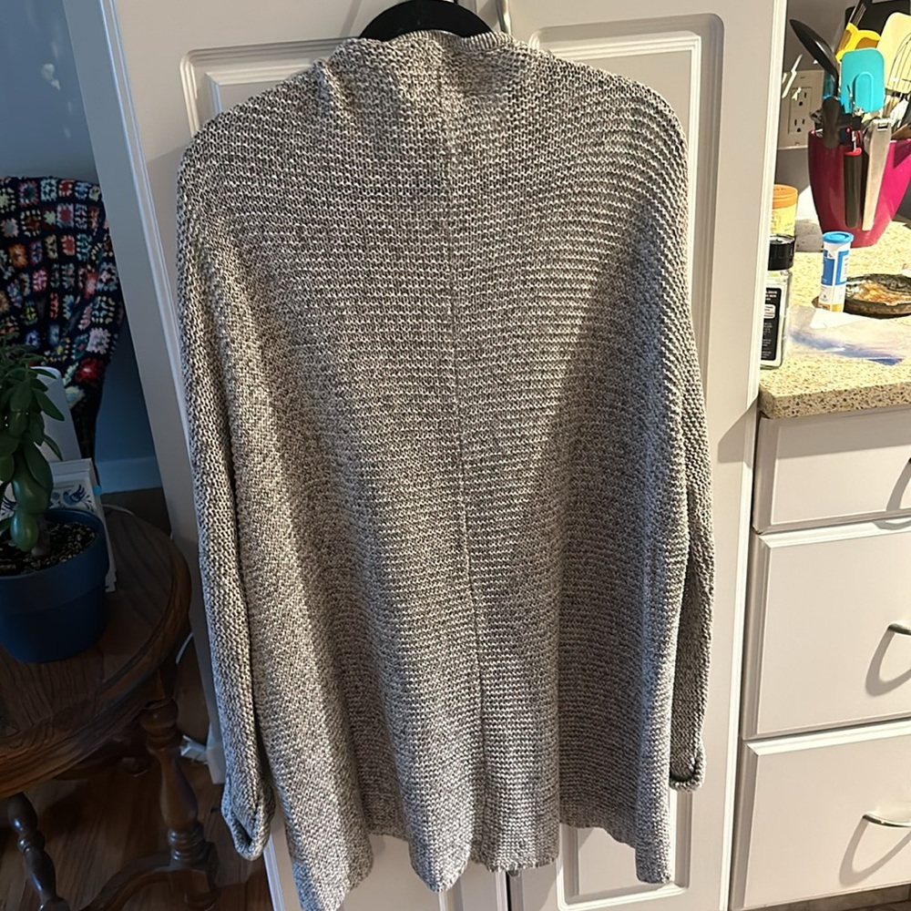 Line Oversized Cardigan - Picture 3 of 4